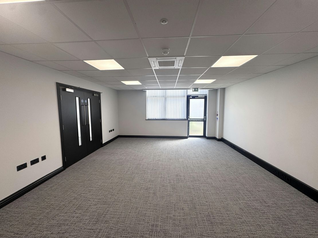 Unit 2, Archers Park, Branbridges Road, Tonbridge, TN12 5HP