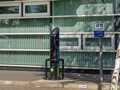 Property Image for Riverside House, Goldcrest Way, Newburn, Newcastle Upon Tyne, Tyne And Wear, NE15 8NY