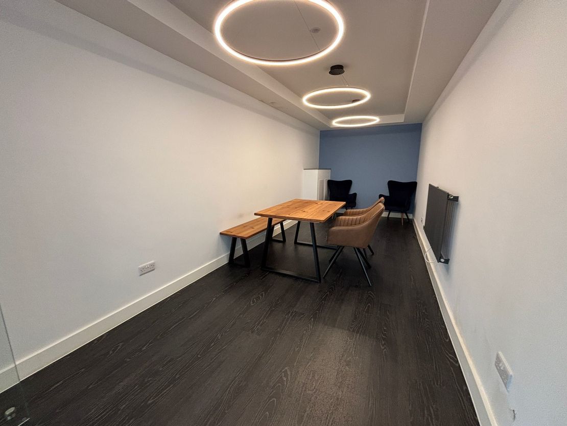 GF Unit 3 Royal Crescent Road, Ocean Village, Southampton, Hampshire, SO14 3FR