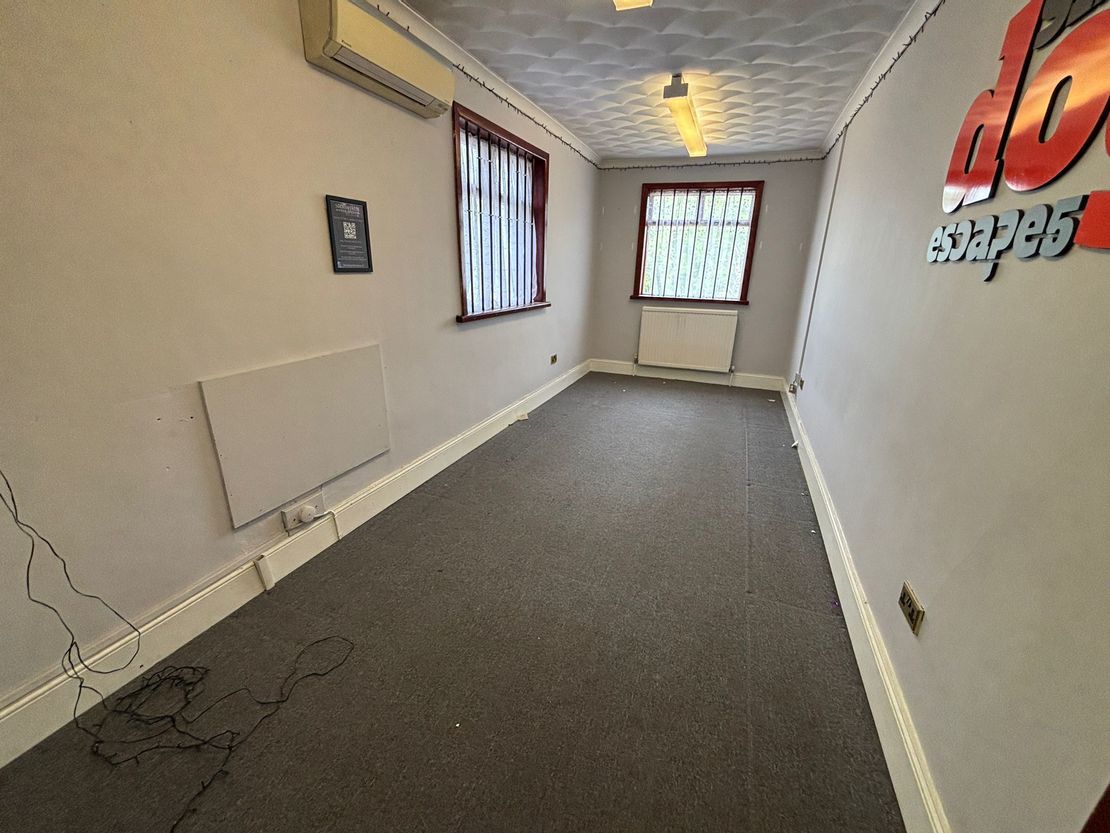 40 & 42a Victoria Road, Woolston, Southampton, Hampshire, SO19 9DX