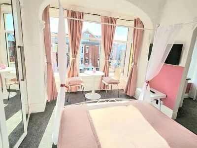 Property Image for King Edward Avenue, Blackpool, FY2