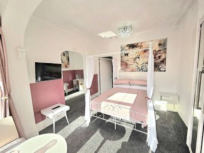 Property Image for King Edward Avenue, Blackpool, FY2