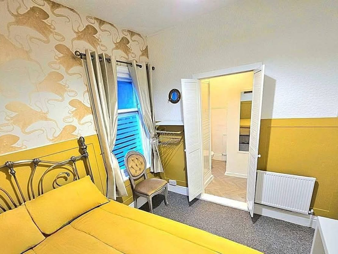 King Edward Avenue, Blackpool, FY2