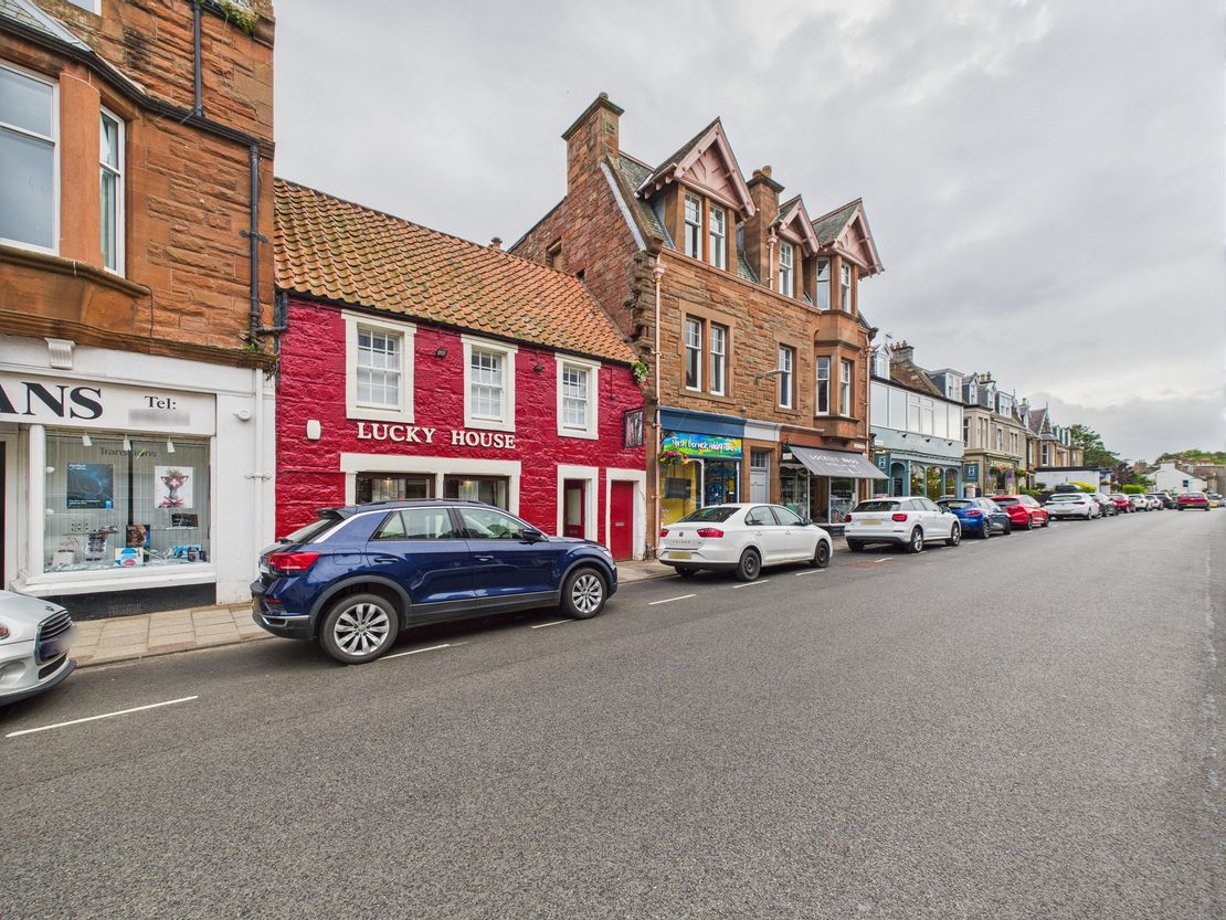 125 High Street, North Berwick, East Lothian, EH39 4HB