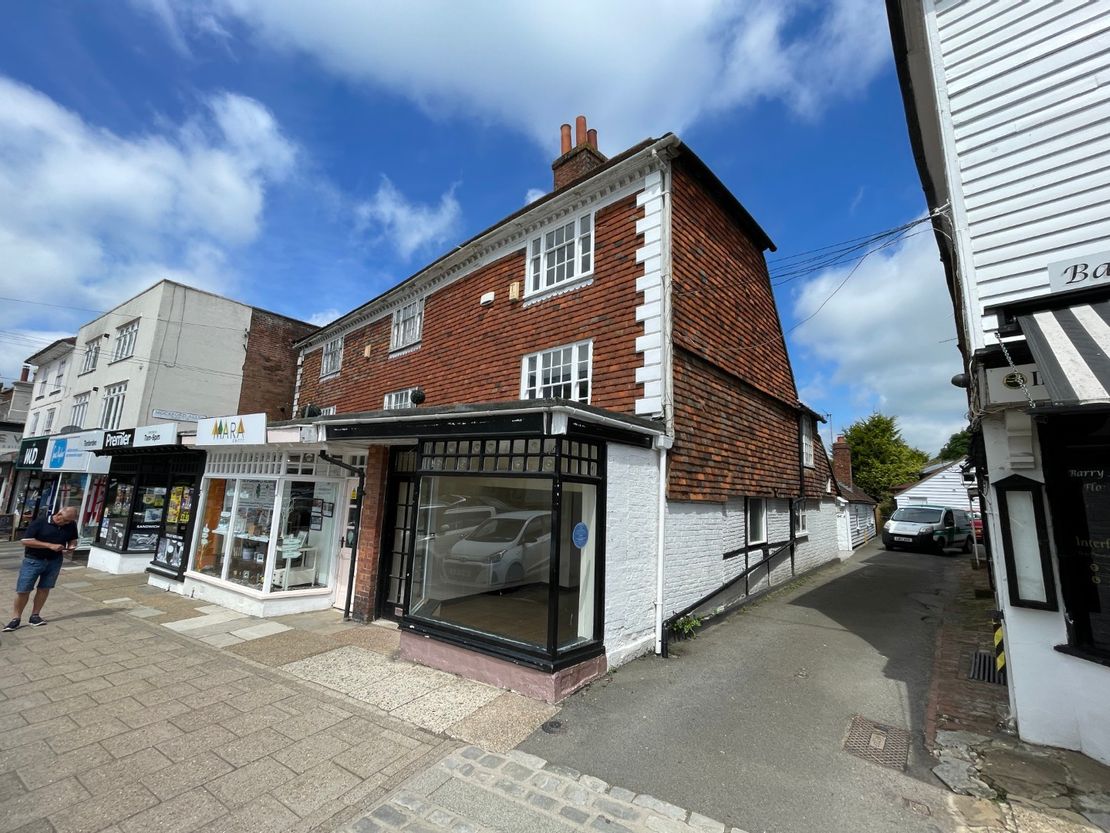64, High Street, Tenterden, Kent, TN30 6AU