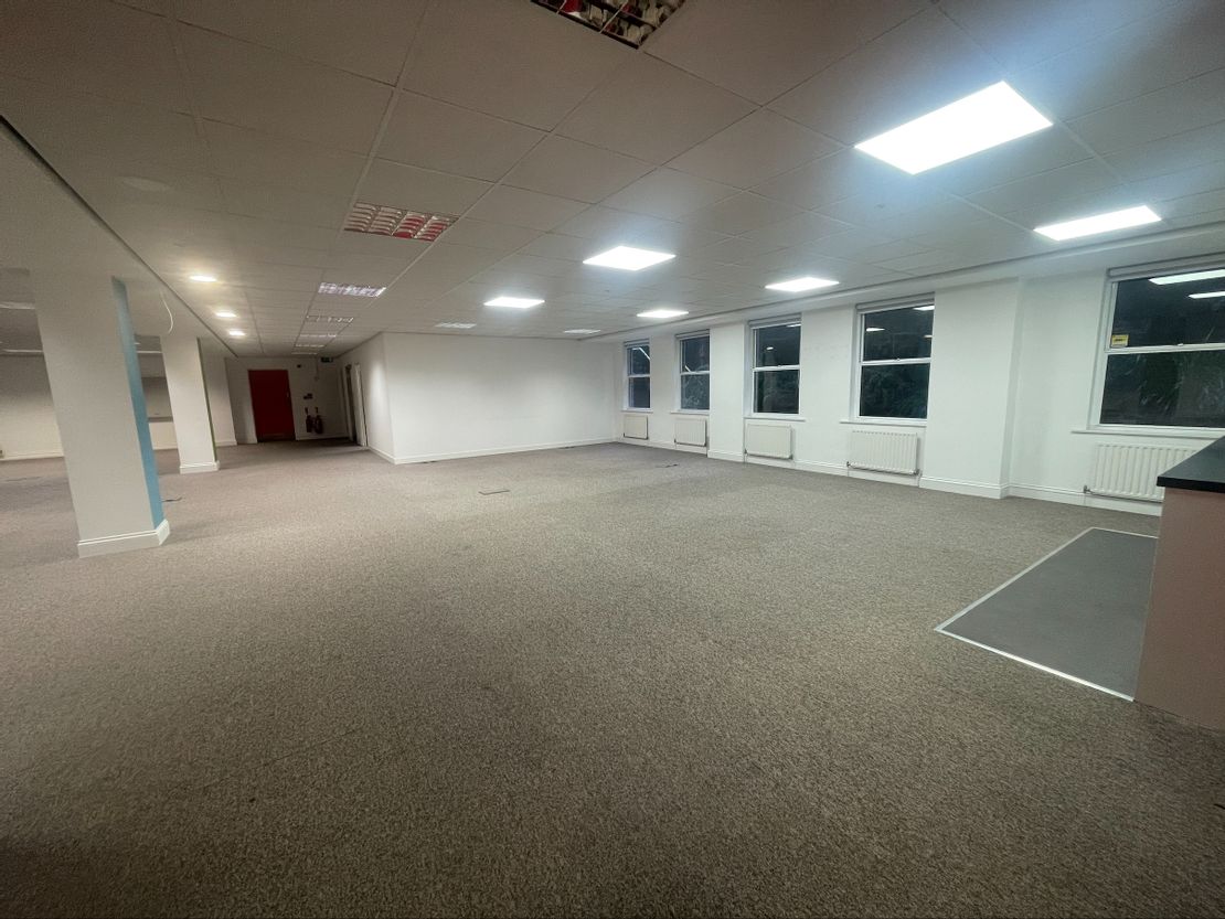 Olivier House, Lower Ground Floor (North), 18 Marine Parade, Brighton, East Sussex, BN2 1TL