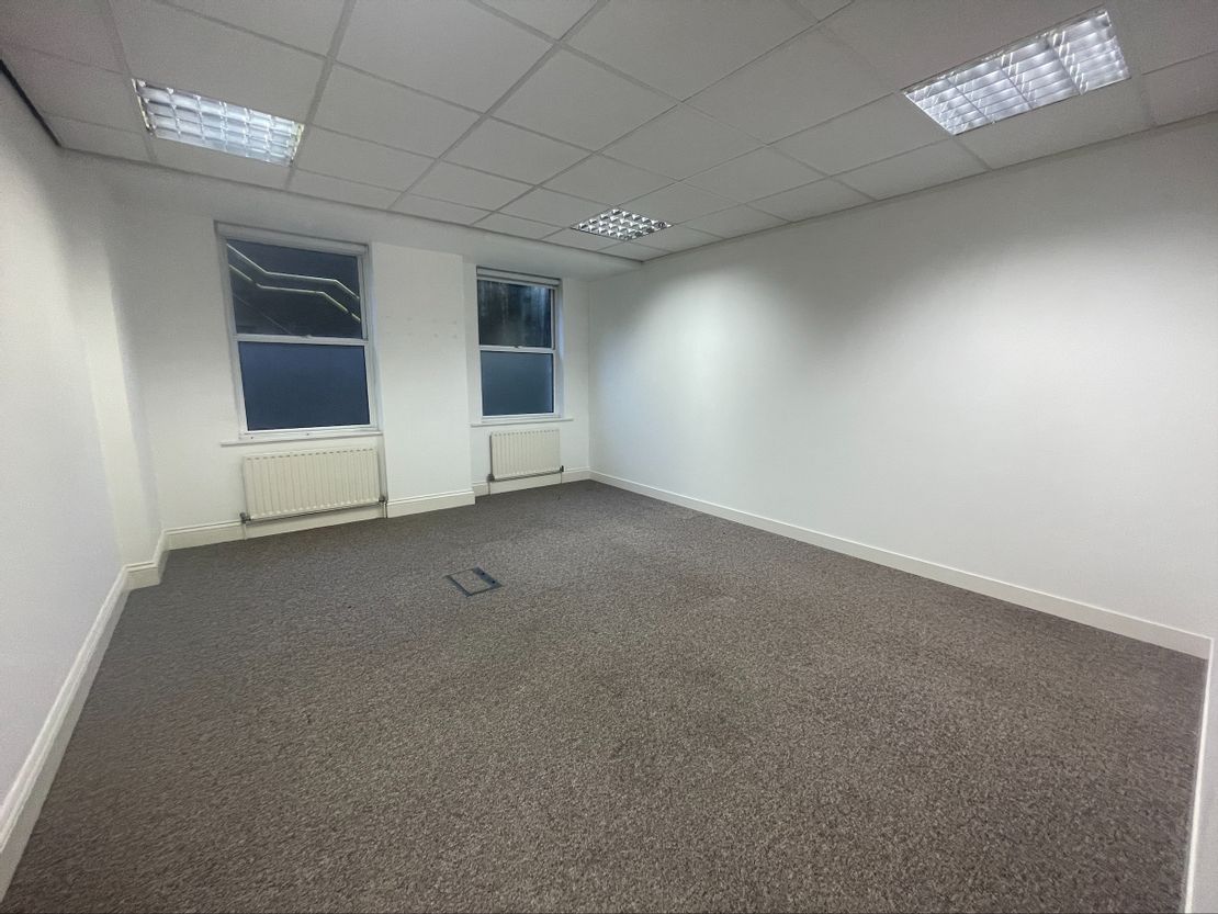 Olivier House, Lower Ground Floor (North), 18 Marine Parade, Brighton, East Sussex, BN2 1TL