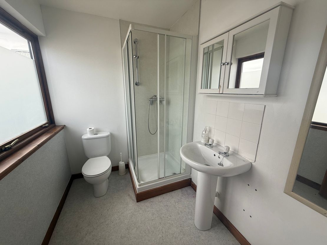 Unit 1 / 1A, Latherton Centre, Latheron Lane, Ullapool, Highland, IV26 2XB