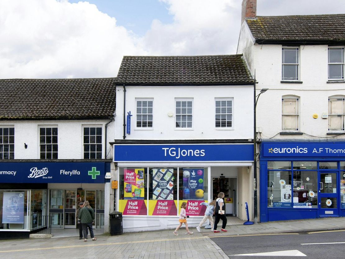 16 High Street, Chepstow, NP16 5LQ