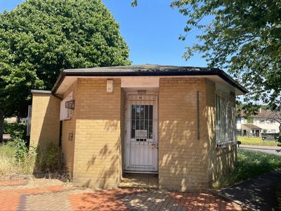 Property Image for 69 St Nicholas Road, Littlemore, Oxford, OX4 4PN