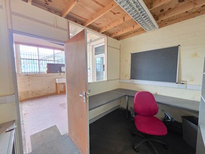Property Image for Unit 1, Wheatley Hall Business Centre, Wheatley Hall Road, Doncaster, South Yorkshire, DN2 4LP