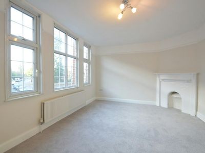 Property Image for 113-115 Queens Road, Weybridge, KT13 9UN