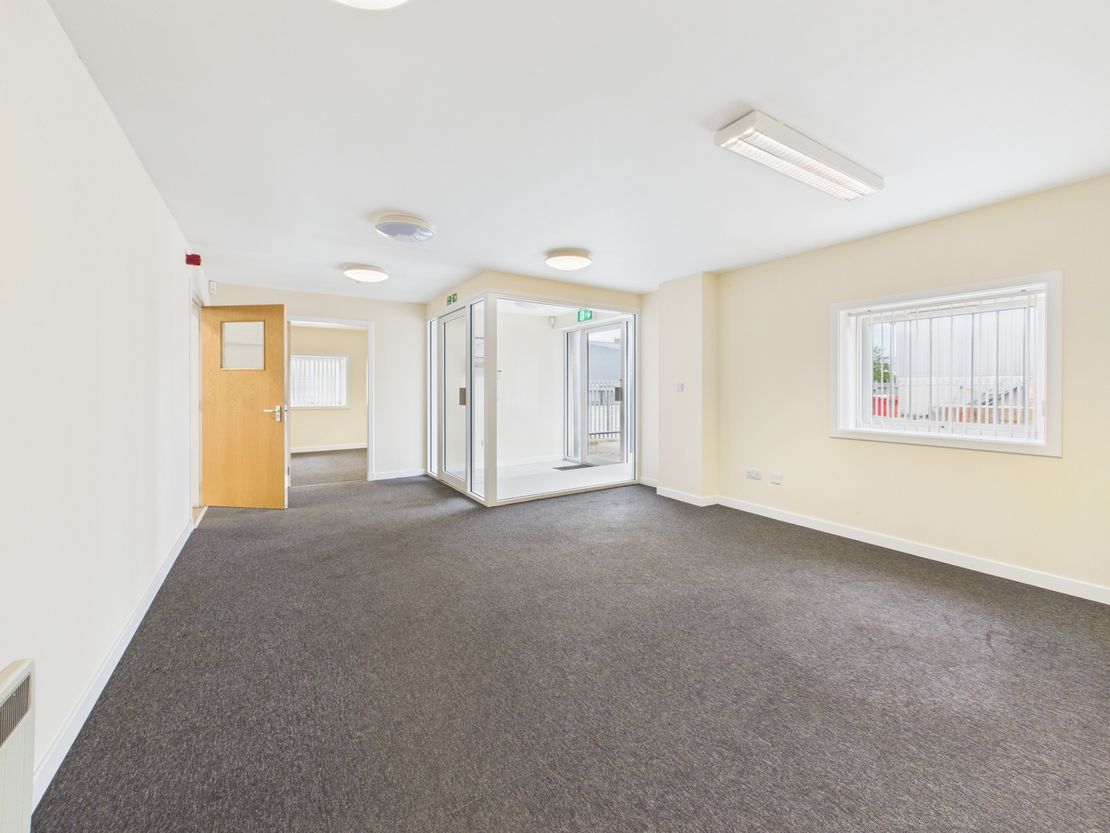 Unit 6 7 & 8, Kirkton Avenue, Dyce, Aberdeen, Aberdeenshire, AB21 0BF