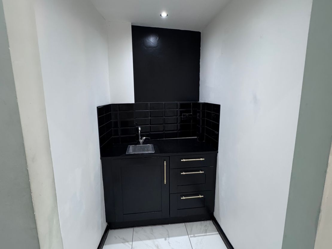 22 St. Loyes Street, Bedford, MK40 1EP