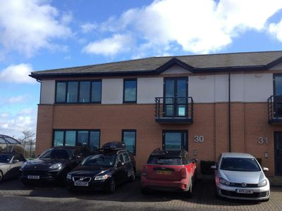 Property Image for 30 Hercules Way, Farnborough Aerospace Centre, GU14 6UU