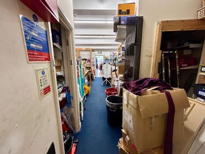 Property Image for Ground Floor, Shop 1 27 Market Place, Newbury, West Berkshire, RG14 5AA