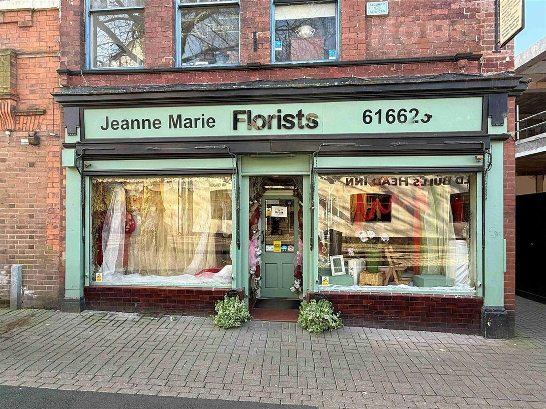 Corner House, 20 Lad Lane, Newcastle-under-Lyme, ST5 1RE
