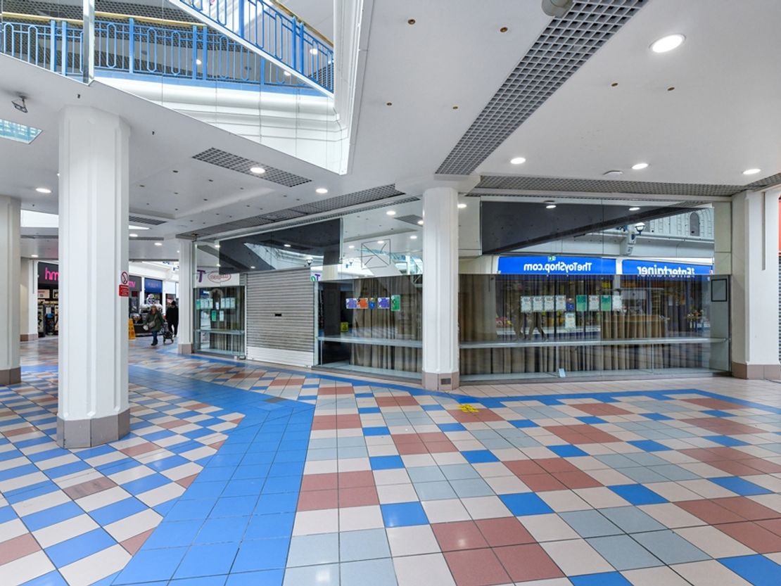 Unit 7 The Octagon Shopping Centre, Unit 7 The Octagon Shopping Centre, Burton on Trent, Derbyshire, DE14 3TN