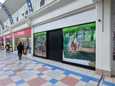Property Image for Unit 6 The Octagon Shopping Centre, Unit 6 The Octagon Shopping Centre, Burton on Trent, Derbyshire, DE14 3TN