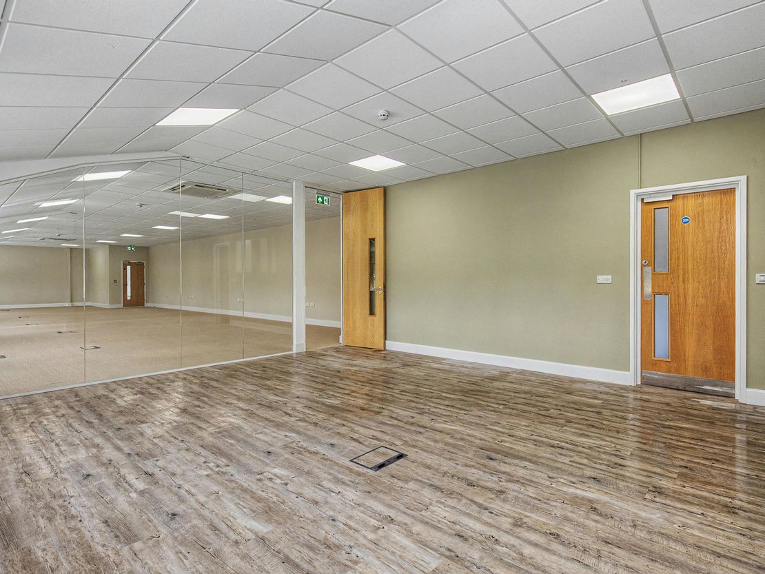 Southill Barn, Southill Business Park, Cornbury Park, Chipping Norton, OX7 3EW