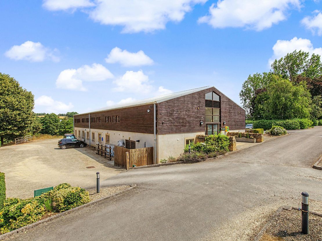 Southill Barn, Southill Business Park, Cornbury Park, Chipping Norton, OX7 3EW