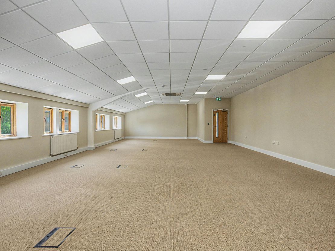 Southill Barn, Southill Business Park, Cornbury Park, Chipping Norton, OX7 3EW