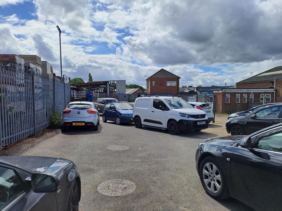 30 Burrowfield, Welwyn Garden City, Hertfordshire, AL7 4SR