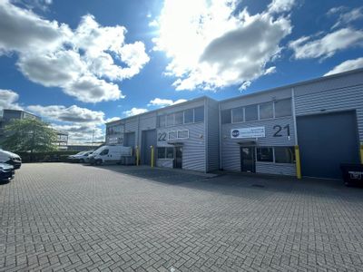 Property Image for Unit 22, Bilton Industrial Estate, Bracknell, RG12 8YT
