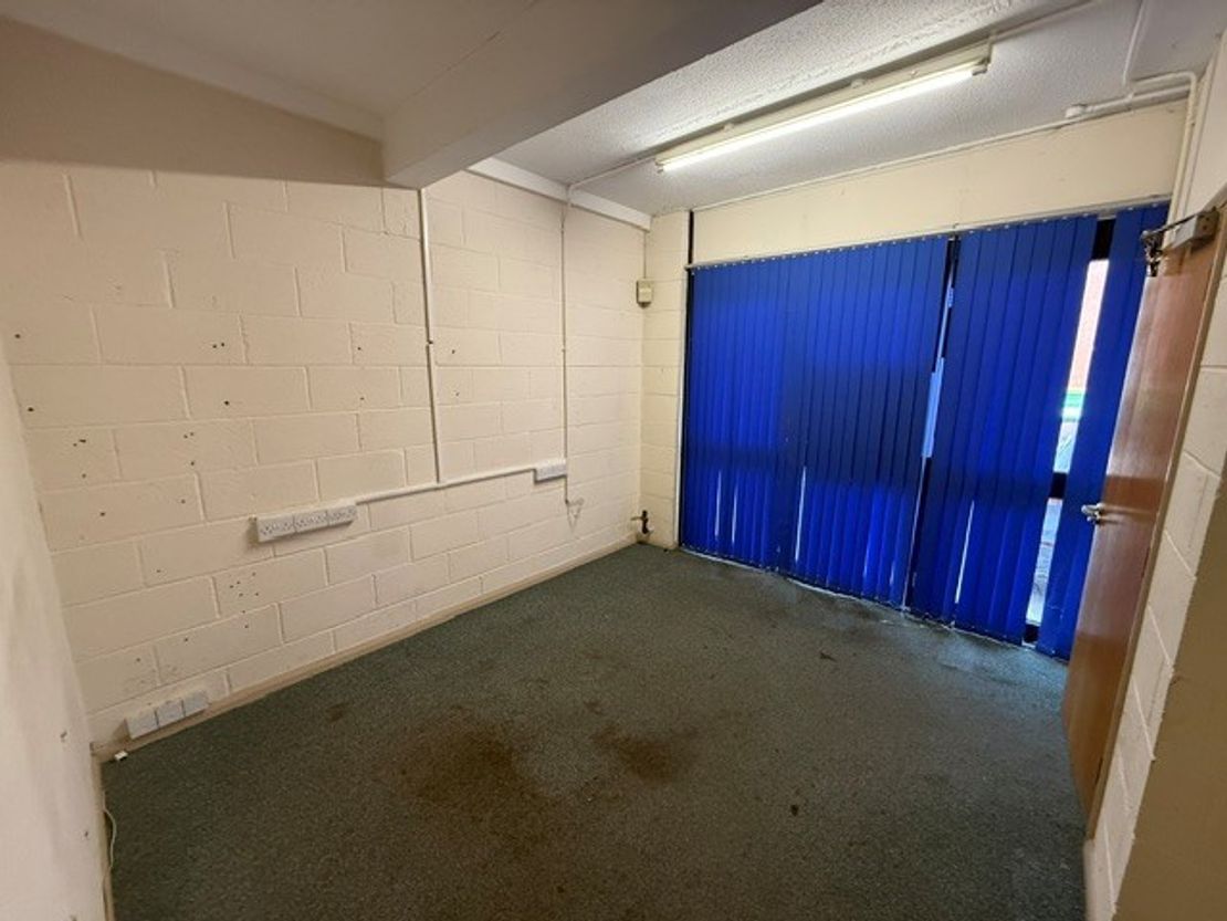 D2 Spectrum Business Estate, Anthonys Way, Medway City Estate, Rochester, Kent, ME2 4NP