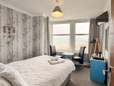 Property Image for Bowies Lodge, 218 Promenade, Blackpool, FY1