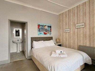Property Image for Bowies Lodge, 218 Promenade, Blackpool, FY1