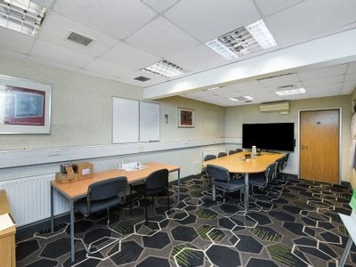 Property Image for 19 Glaisdale Drive East, Bilborough, Nottingham, Nottinghamshire, NG8 4LY