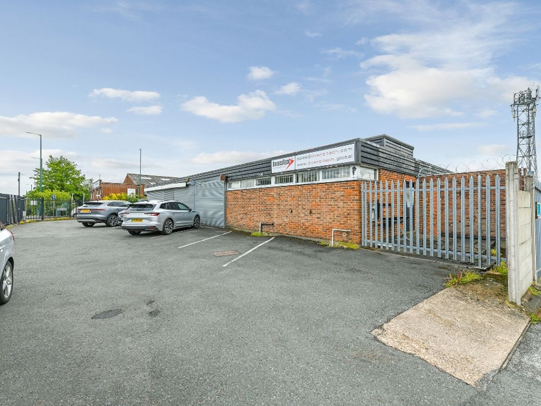 17 Glaisdale Drive East, Bilborough, Nottingham, Nottinghamshire, NG8 4LY