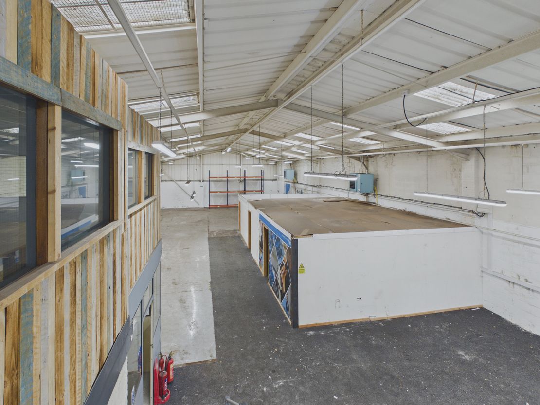 Unit 8 Hartford Way, Sealand Industrial Estate, Chester, CH1 4NT