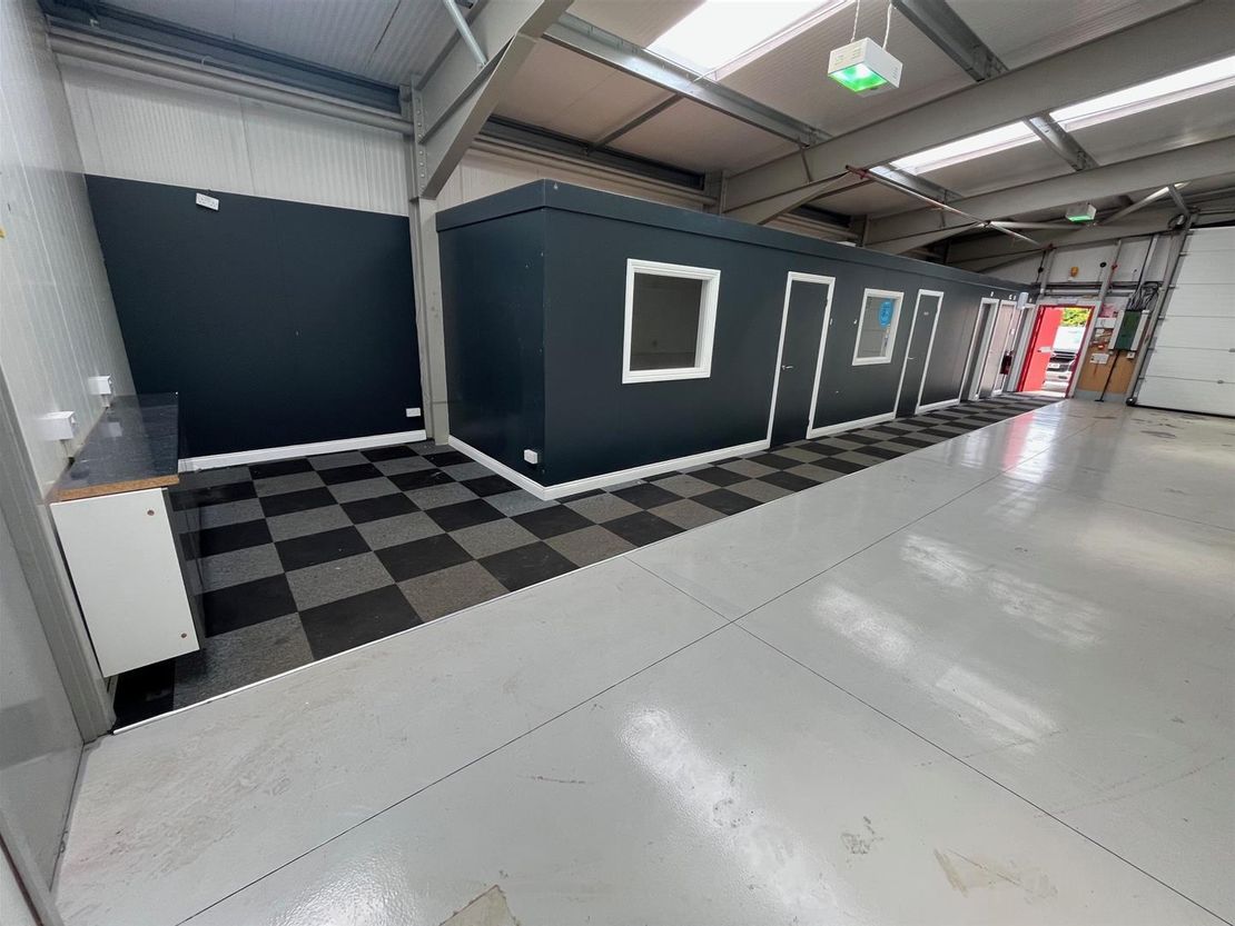 Astwood Business Park, Astwood Bank B96 6HH