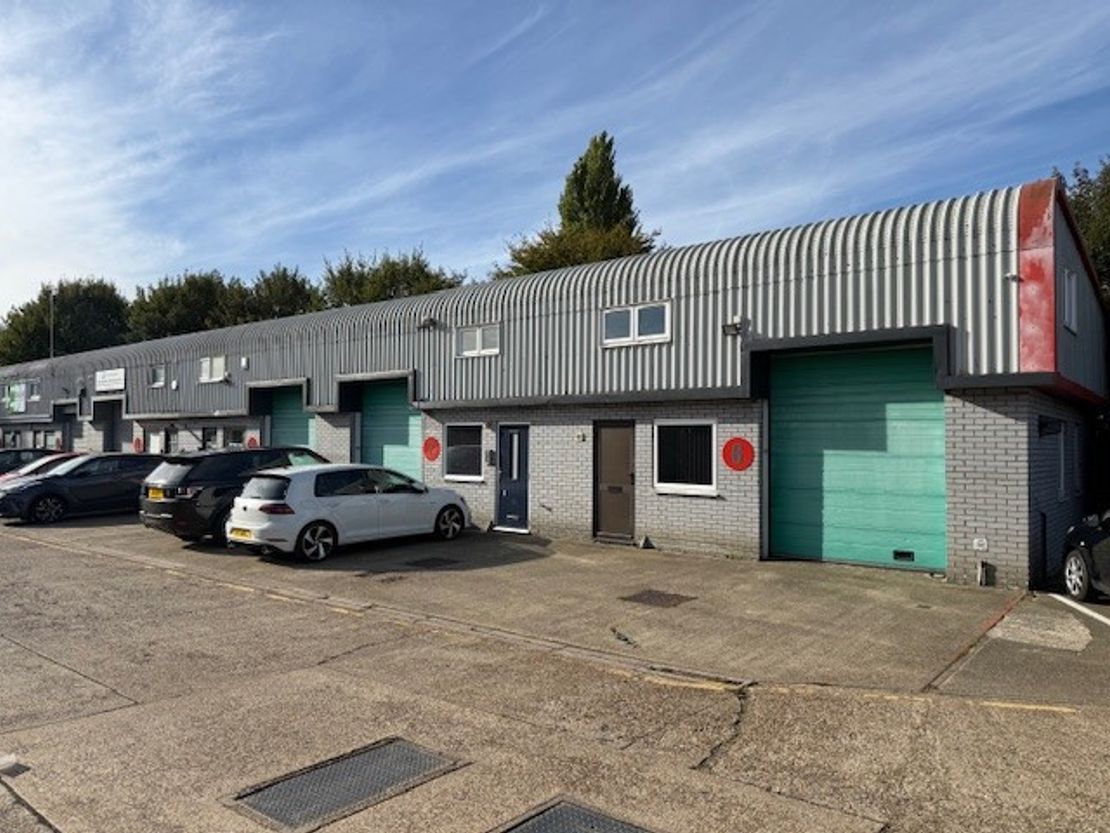 6-7 Palace Industrial Estate, Bircholt Road, Maidstone, Kent, ME15 9XU
