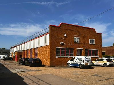 Property Image for Unit 33, Cam Centre, Hitchin, SG4 0TW