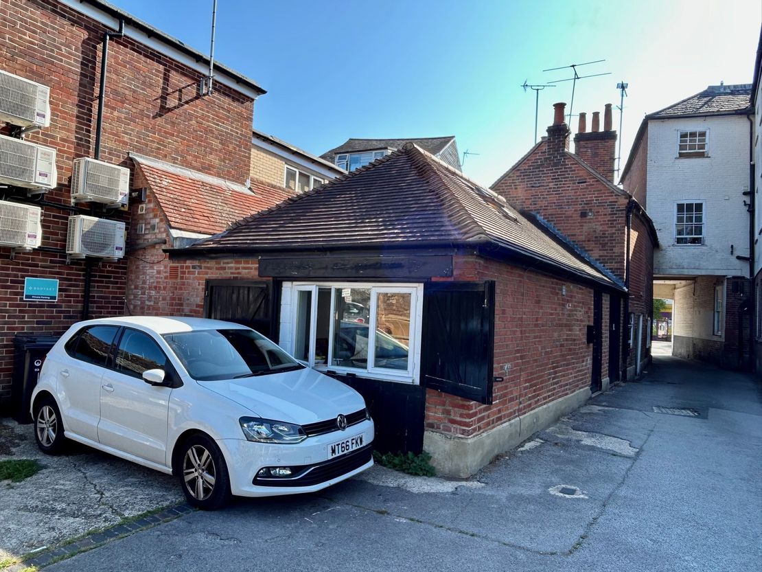 Investment For Sale, 15 The Broadway, Newbury, West Berkshire, RG14 1AS