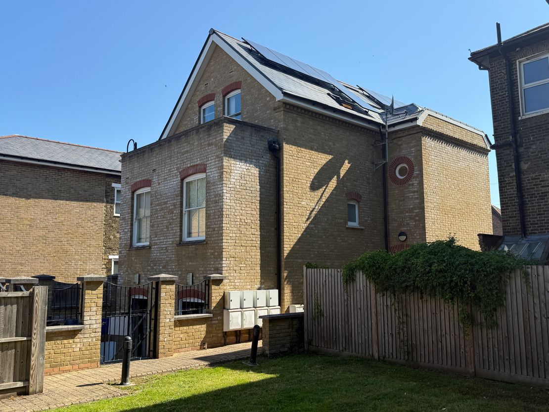 Foley Court, 61 Outram Road, Croydon, CR0 6XG
