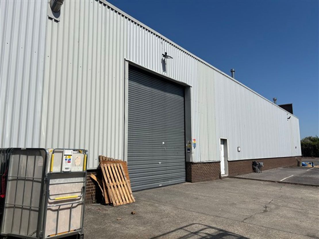 Unit 5, Kingsway, Andover, Hampshire, SP10 5LQ