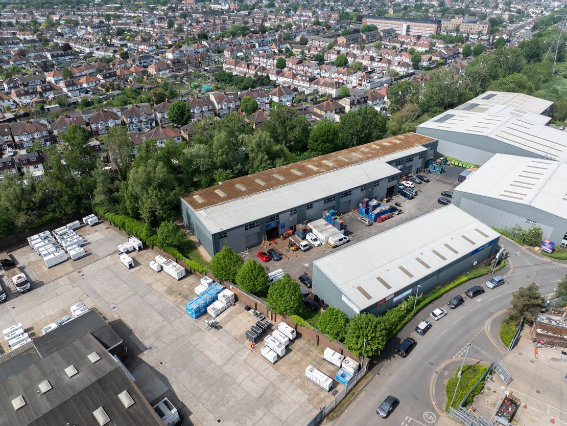 Unit 11, IO Centre, Kimpton Park Way, Sutton, Surrey, SM3 9BW