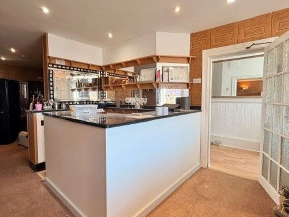 Warley Road, Blackpool, FY1