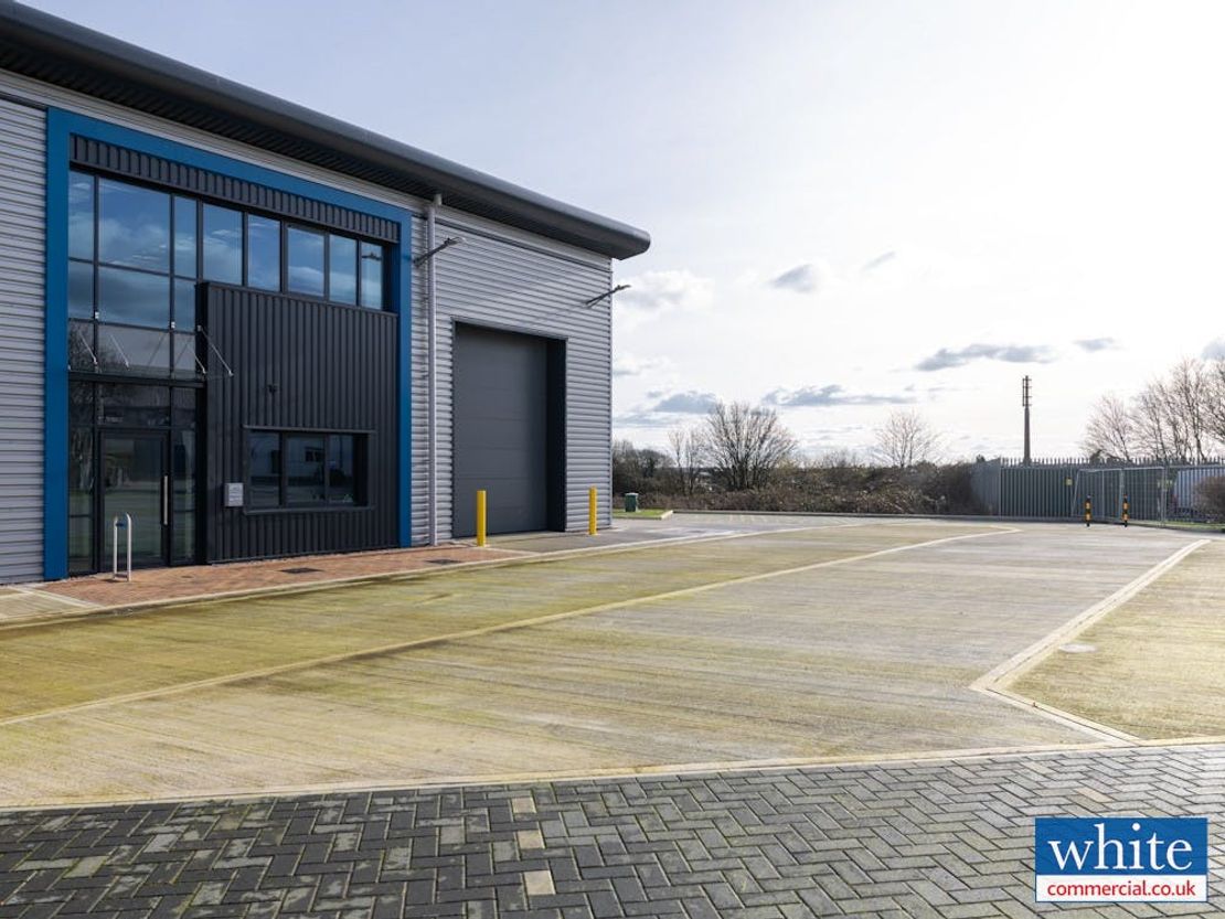 14 & 15 Greatworth Park, Welsh Lane, Greatworth, OX17 2HB