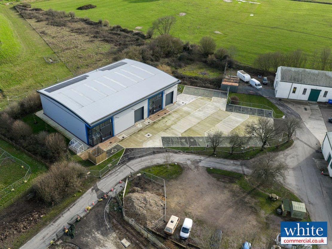 14 & 15 Greatworth Park, Welsh Lane, Greatworth, OX17 2HB