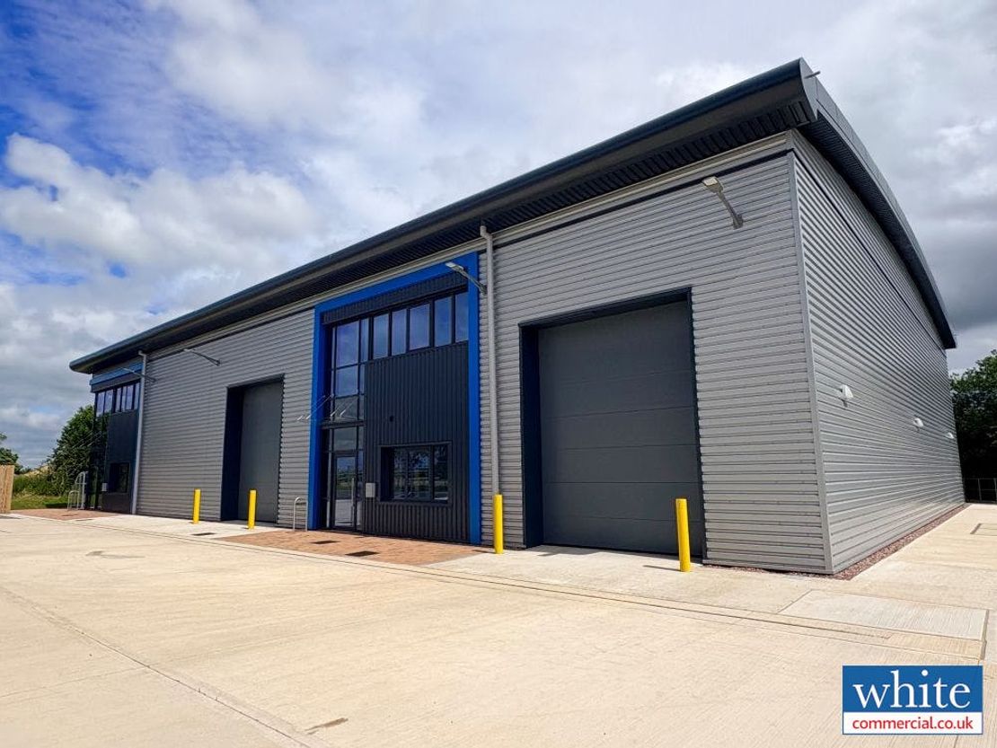 14 & 15 Greatworth Park, Welsh Lane, Greatworth, OX17 2HB