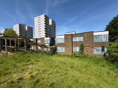 Property Image for Cherry Tree House, Prospect Row, Chatham, Kent, ME4 5QY