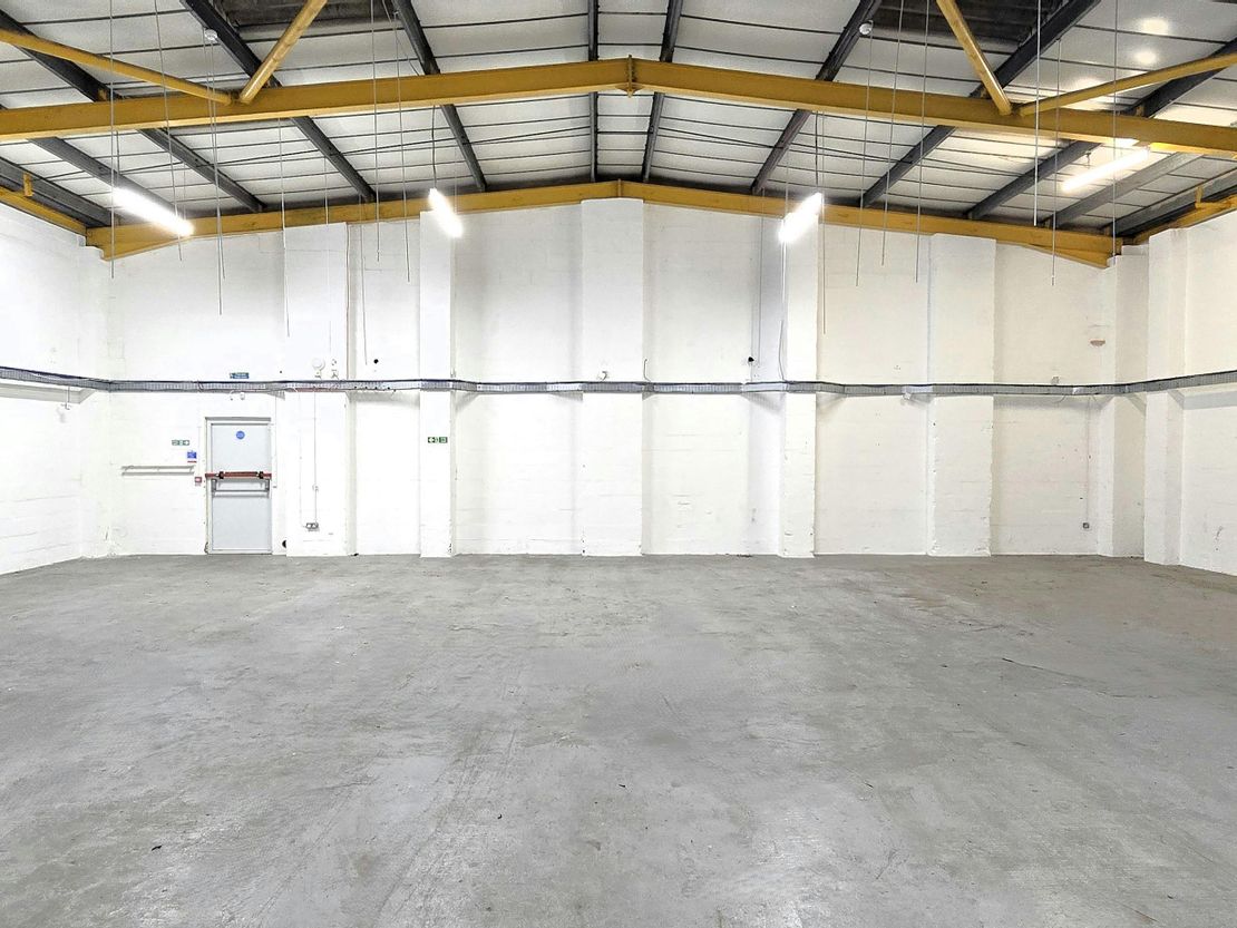 Unit 7, Lyndean Industrial Estate, Felixstowe Road, Abbey Wood, London, SE2 9SG