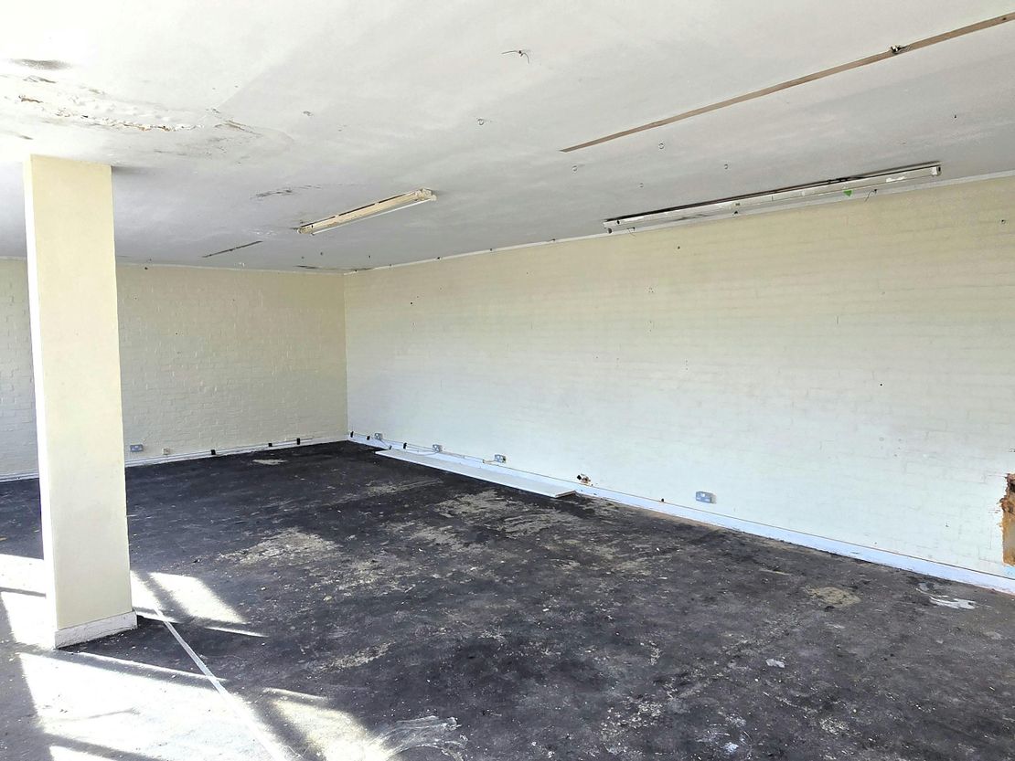 Unit 1, Unit 2 & Unit 3, Lyndean Industrial Estate, Felixstowe Road, Abbey Wood, London, SE2 9SG