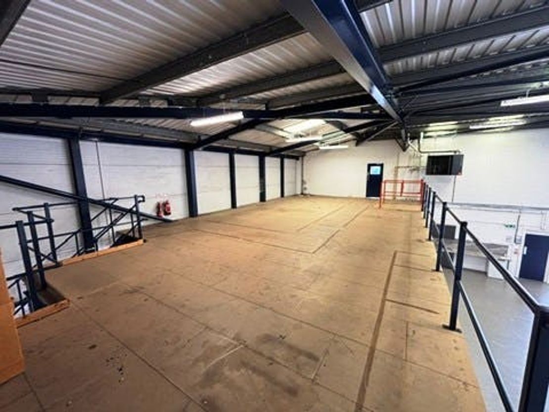 Unit E The Loddon Centre, Stroudley Road, Basingstoke, RG24 8FL