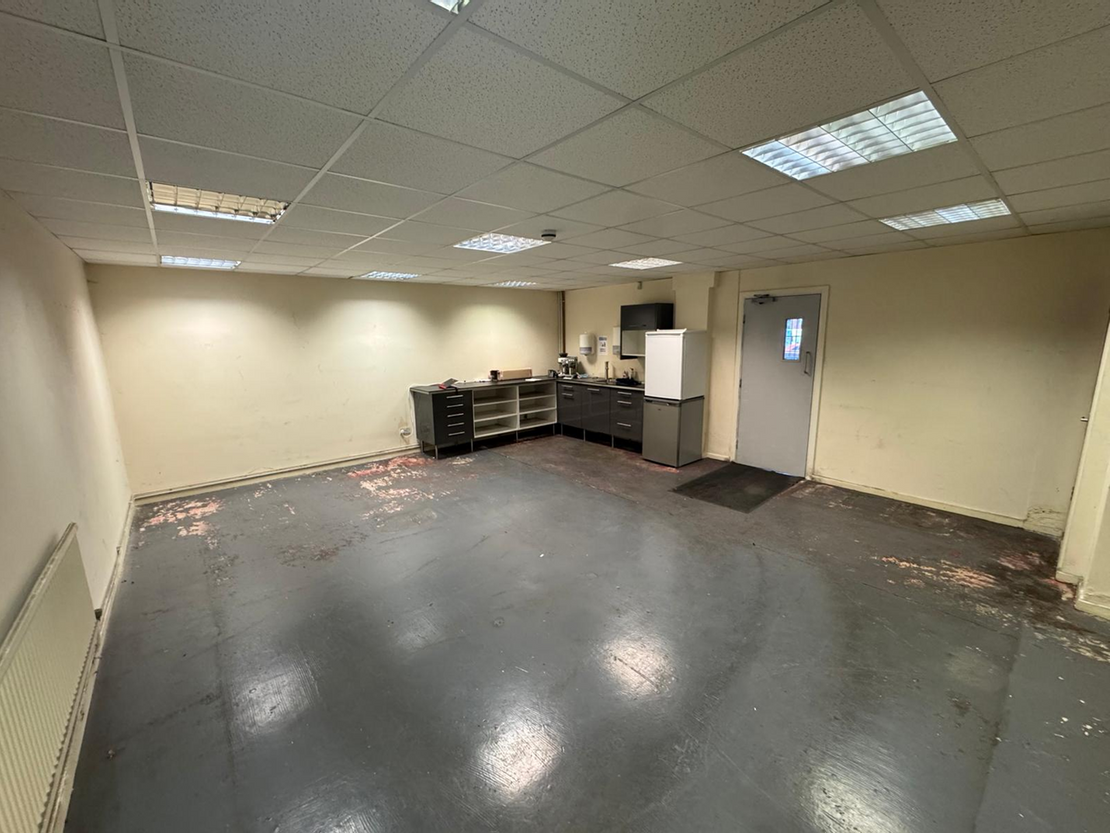 Parkway Four - Unit 3, Longbridge Road, Trafford Park, Stretford, Manchester M17 1SW